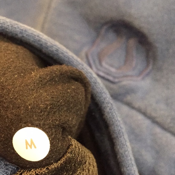 LULULEMON | Men’s West Coast Hoodie in Rugged Blue - Picture 14 of 15